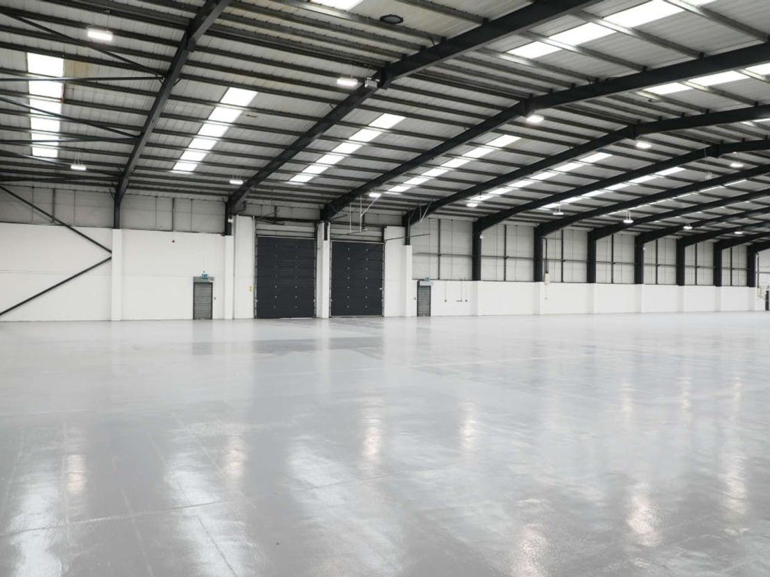 Unit 4, Bruntcliffe Avenue, Leeds 27 Industrial Estate, Leeds, LS27 0LL