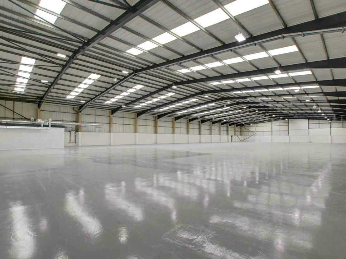 Unit 4, Bruntcliffe Avenue, Leeds 27 Industrial Estate, Leeds, LS27 0LL