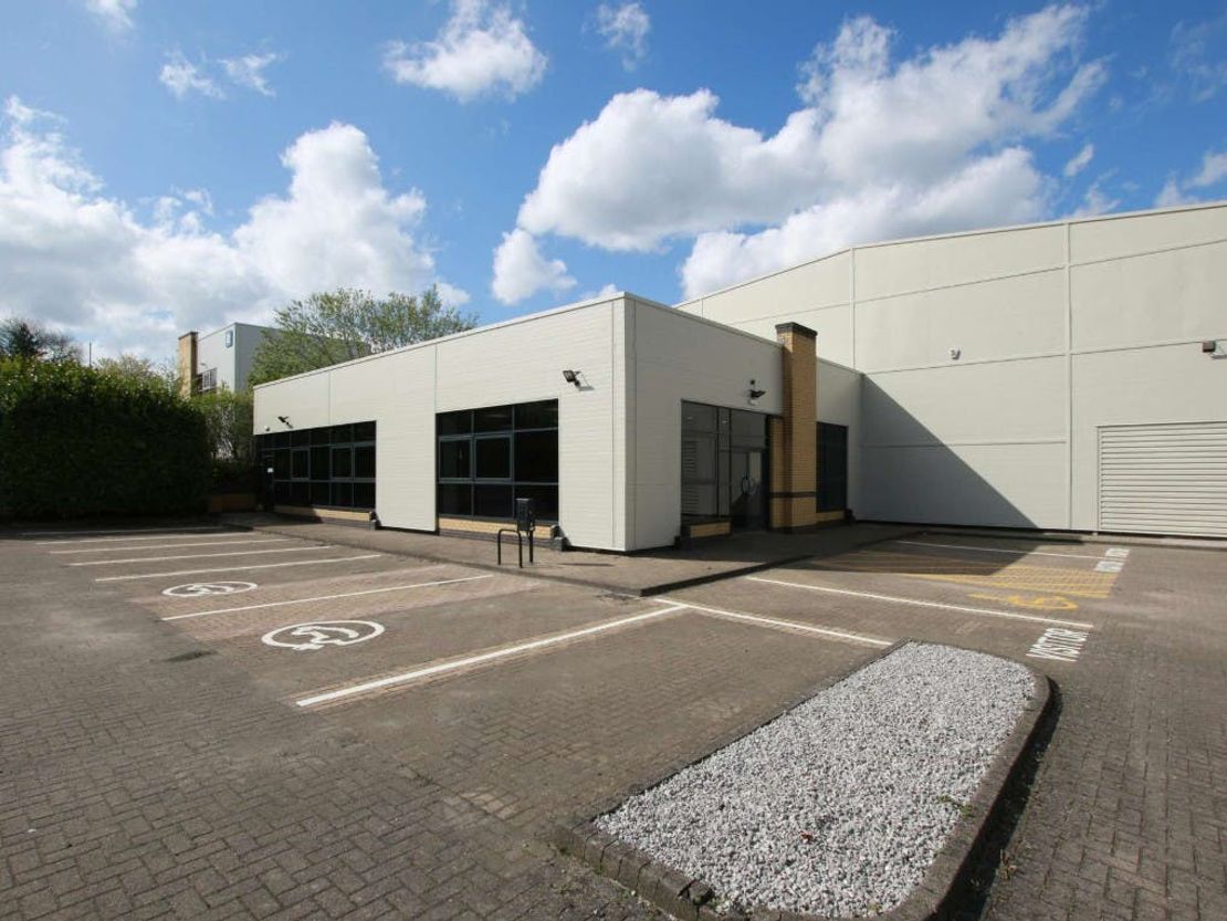 Unit 4, Bruntcliffe Avenue, Leeds 27 Industrial Estate, Leeds, LS27 0LL