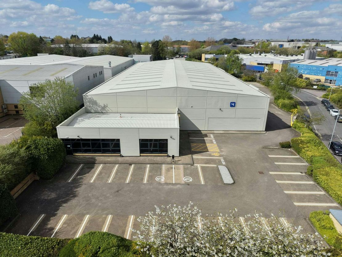 Unit 4, Bruntcliffe Avenue, Leeds 27 Industrial Estate, Leeds, LS27 0LL
