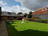 Property Image for Wheelers Barn, Courtyard Barns, Choke Lane, Cookham Dean, Maidenhead, SL6 6PT