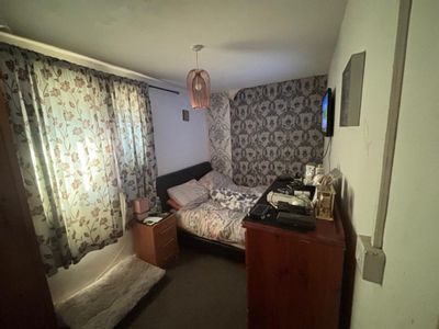 Property Image for 2 Lady Lane, Longford, Coventry, West Midlands, CV6 6AZ