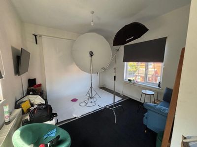 Property Image for 2 Lady Lane, Longford, Coventry, West Midlands, CV6 6AZ