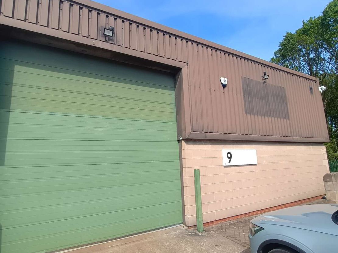 Cobnar Wood Cl, Chesterfield S41 9RQ
