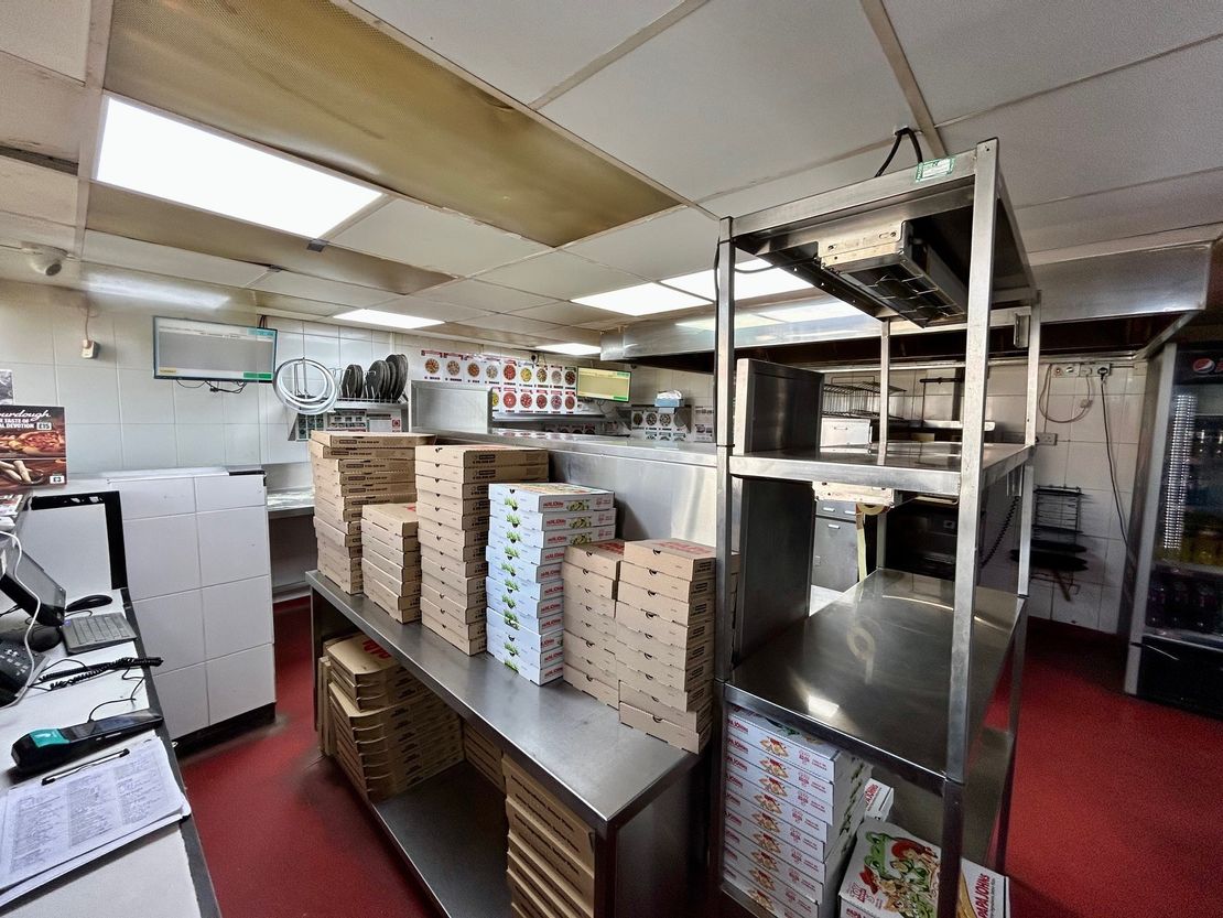 Unit D1, Raceview business Centre, Hambridge Road, Newbury, West Berkshire, RG14 5SA