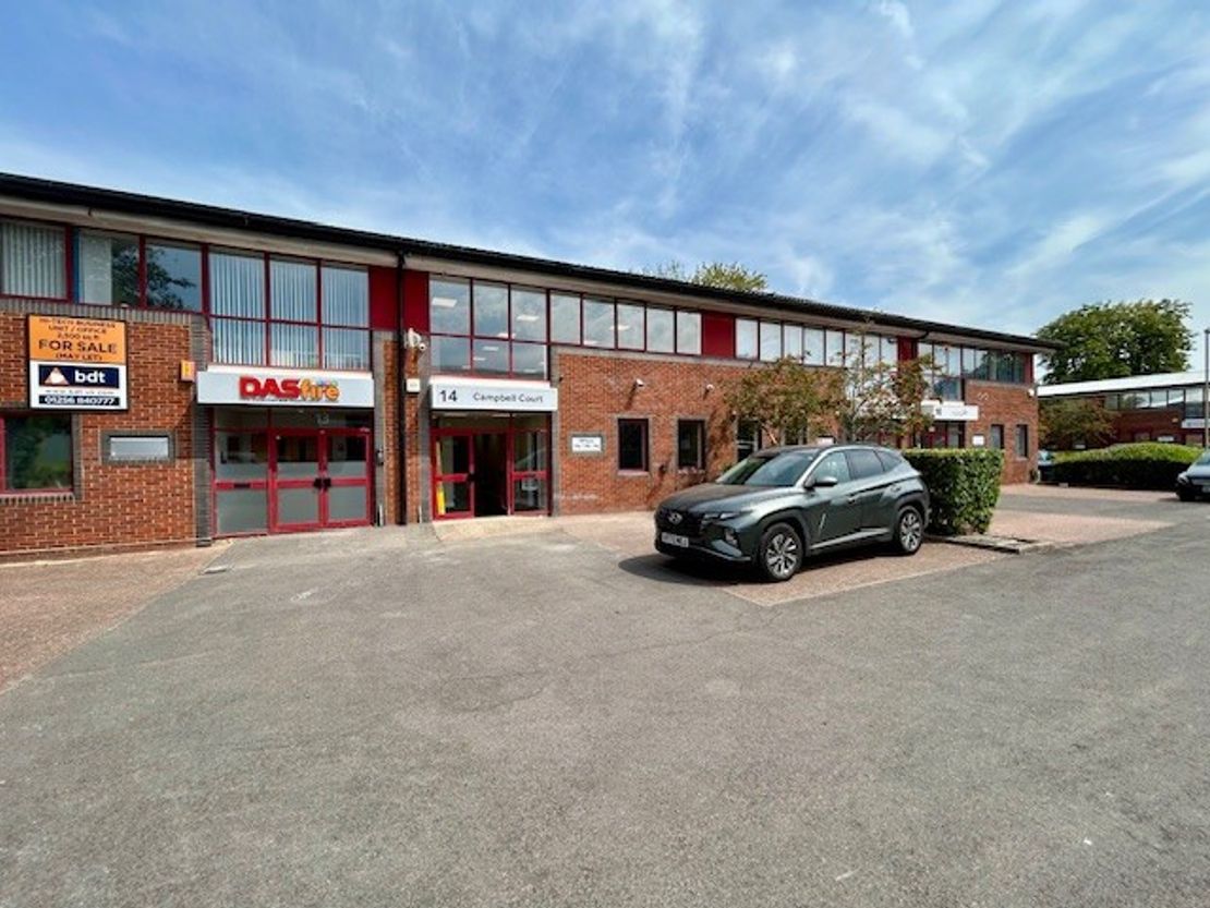 14 Campbell Court, Bramley, Tadley, Hampshire, RG26 5EG