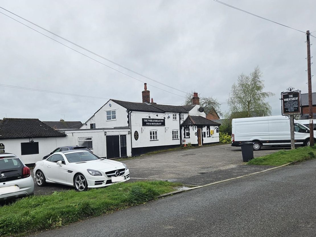 Former Wheatsheaf Inn, Chester Road, No Man's Heath, Malpas, Cheshire, SY14 8DY