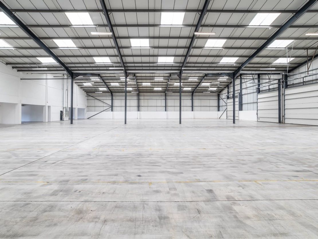 Unit B, 8 Laporte Way, Luton, LU4 8RJ