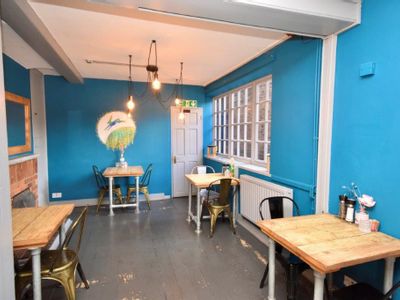 Property Image for The Roebuck, Hockliffe Street, Leighton Buzzard, Bedfordshire, LU7 1HJ