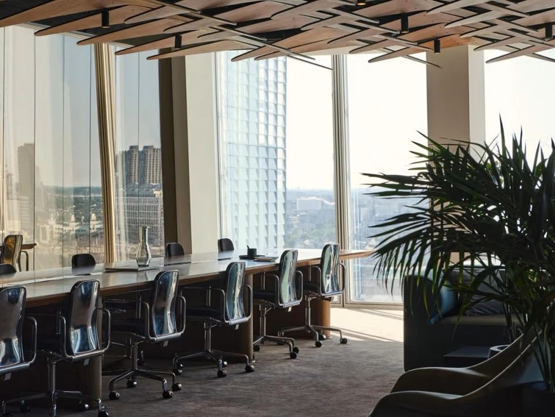 24/25 The Shard, 32 London Bridge Street, London, SE1 9SG
