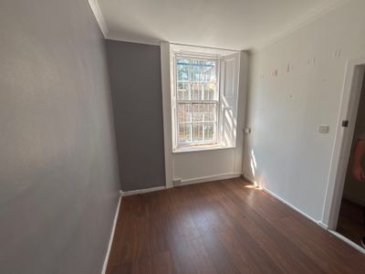 Property Image for 32 South Tay Street, Dundee, DD1 1PD