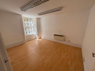 Property Image for 32 South Tay Street, Dundee, DD1 1PD