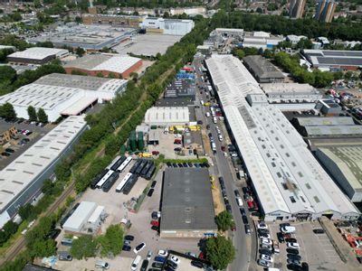 Property Image for 1a Greycaine Road, Watford, WD24 7GP