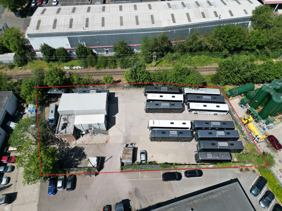 1a Greycaine Road, Watford, WD24 7GP