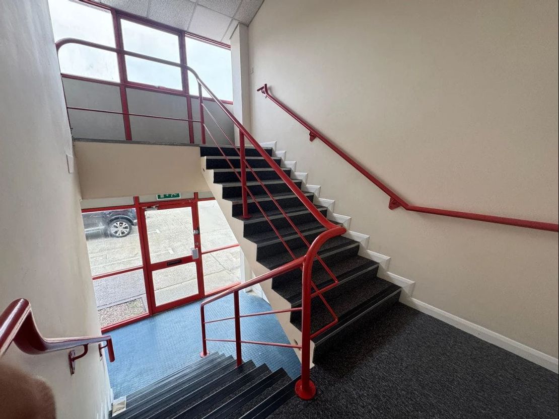 Unit 14, Kendal Court, Kendal Avenue, Acton, W3 0RU