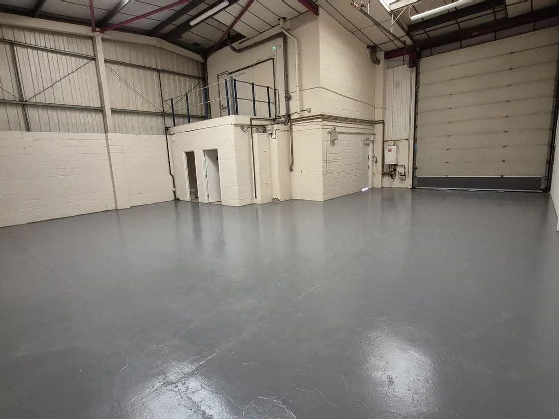 Unit 14, Kendal Court, Kendal Avenue, Acton, W3 0RU