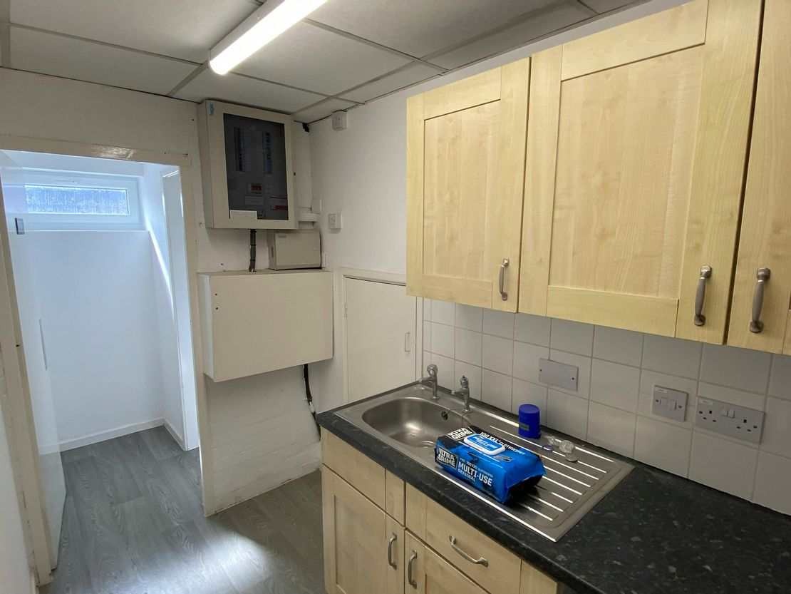 Unit J Princes Drive, Kenilworth, CV8 2FD