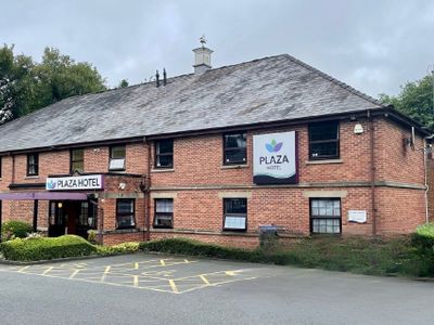 Property Image for Plaza Hotel, Bolton Road, Chorley, PR7 4AB