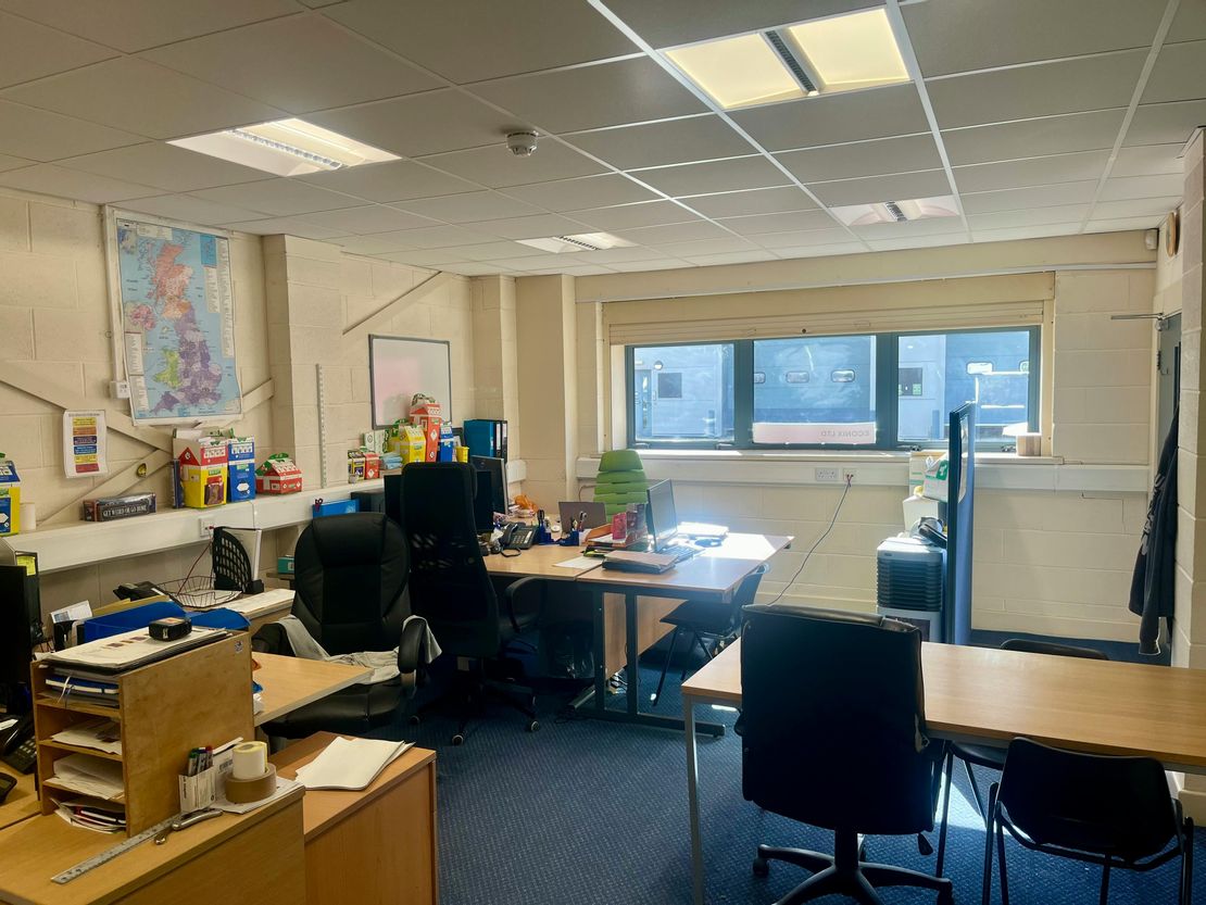 Unit 9 Parkwood Business Park, 75 Parkwood Road, Sheffield, S3 8AL
