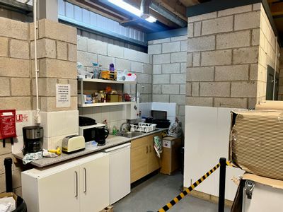 Property Image for Unit 9 Parkwood Business Park, 75 Parkwood Road, Sheffield, S3 8AL