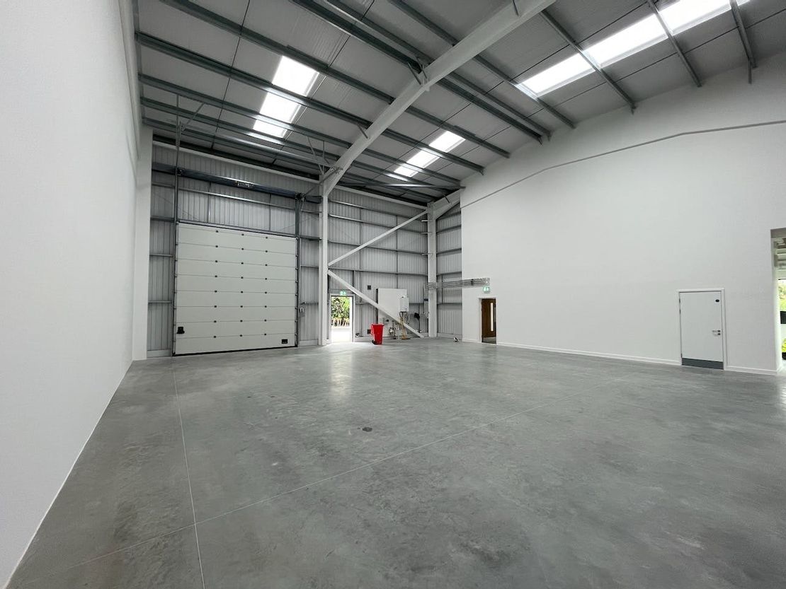 Unit 1 Trade City Luton, Kingsway, Luton, LU1 1TT