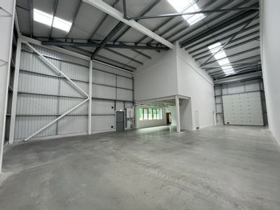 Property Image for Unit 3 Trade City Luton, Kingsway, Luton, LU1 1TT