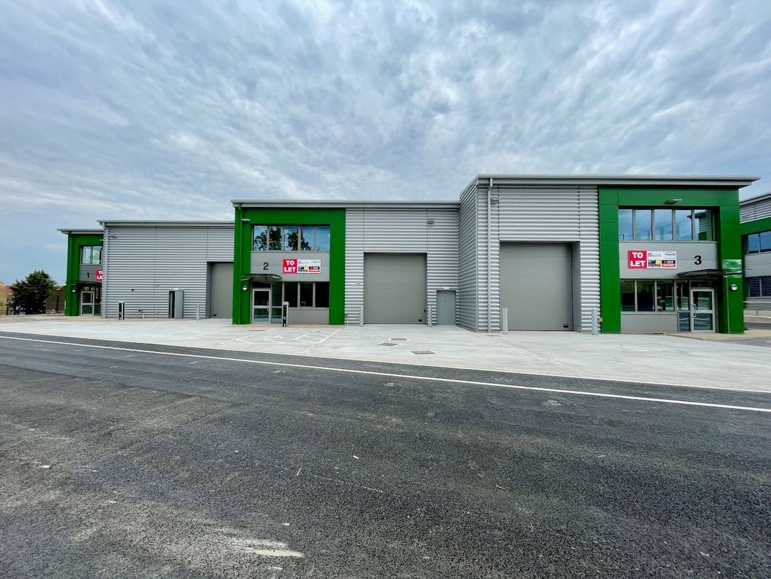 Unit 3 Trade City Luton, Kingsway, Luton, LU1 1TT