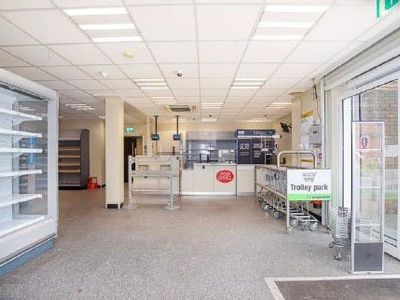 Property Image for 100 Aldershot Road, Church Crookham, Fleet, GU52 8JX