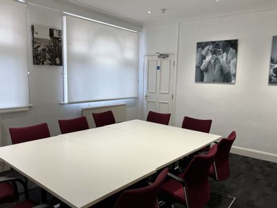 Property Image for Ground & First Floors Offices Cross Keys House, The Parade, Marlborough, Wiltshire, SN8 1NE