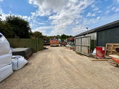 Property Image for Workshop / Warehouse With Yard At Alden Farm, Aldens Lane, Upton, Didcot, OX11 9HS