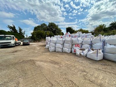 Property Image for Workshop / Warehouse With Yard At Alden Farm, Aldens Lane, Upton, Didcot, OX11 9HS