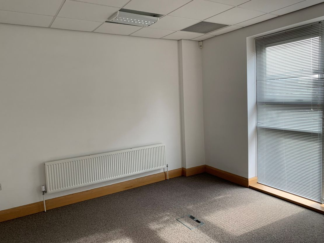 3 Barnsdale Way, Barnsdale Court, Grove Park, Enderby, Leicester, LE19 1SN