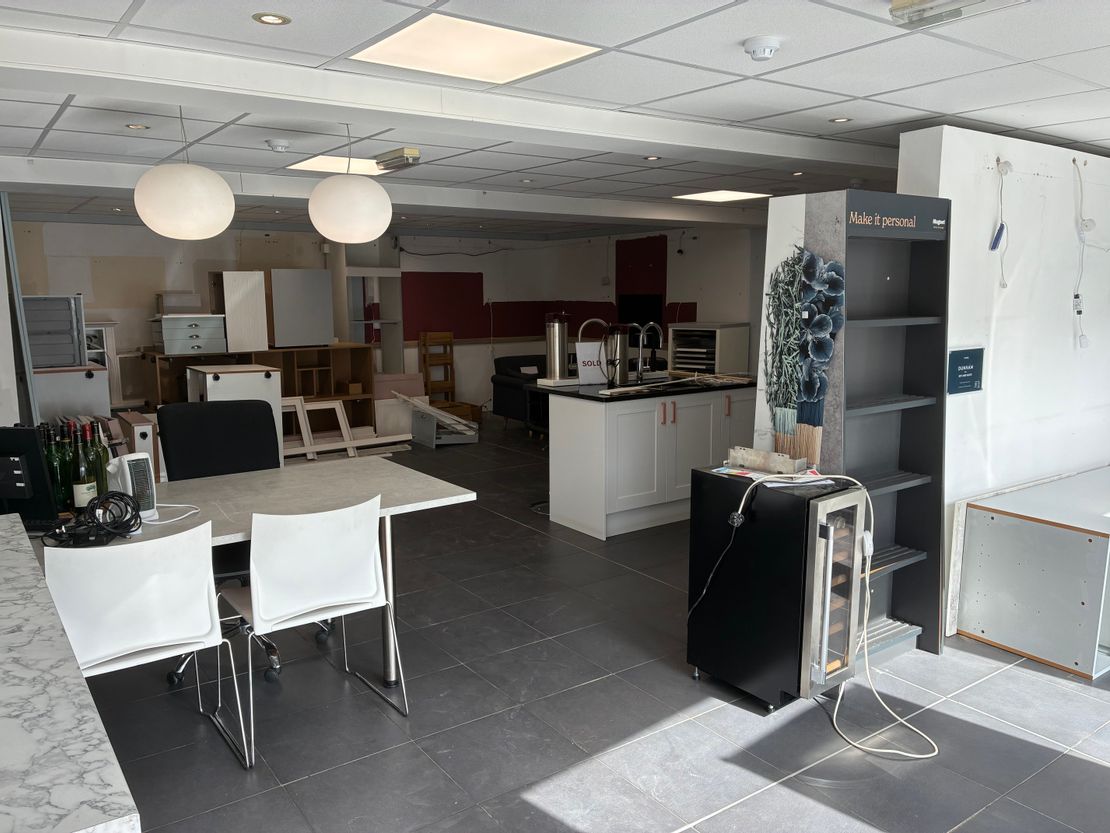 256 Conwy Road, Mochdre, LL28 5DS