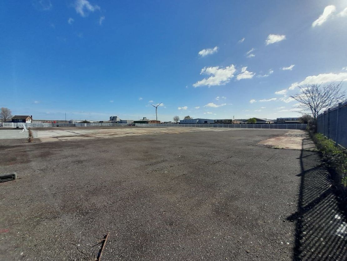 Site III, Anchor Bay Industrial Estate, Manor Road, Erith, Kent, DA8 2QA