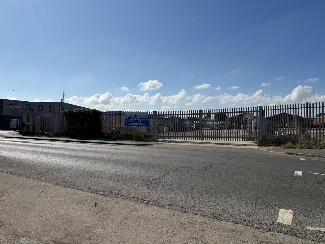 Site III, Anchor Bay Industrial Estate, Manor Road, Erith, Kent, DA8 2QA