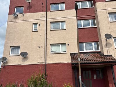 Property Image for 28 Deans South, Deans, Livingston, West Lothian, EH54 8DP