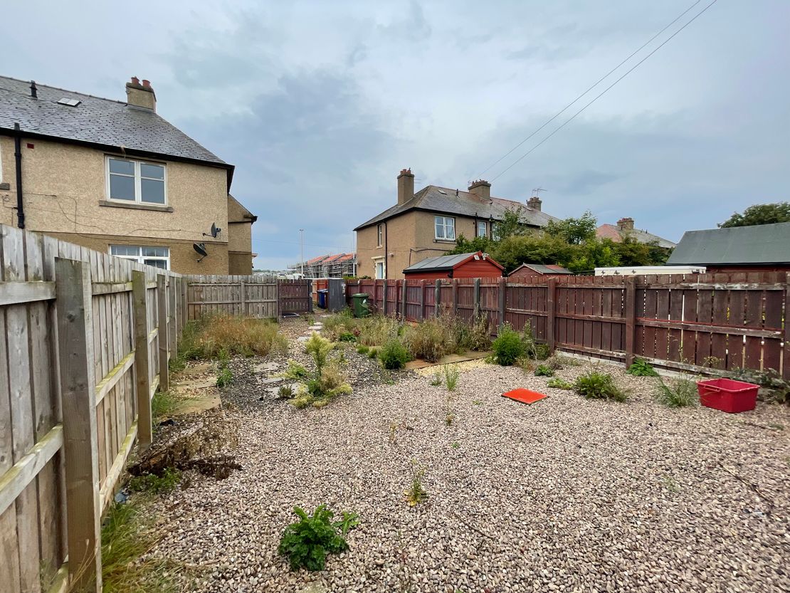10 Newton Village, Dalkeith, Midlothian, EH22 1SN