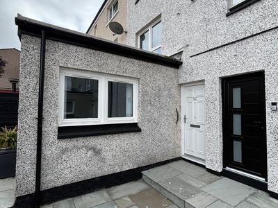 Property Image for 82 Ivanhoe Rise, Livingston, West Lothian, EH54 6JA