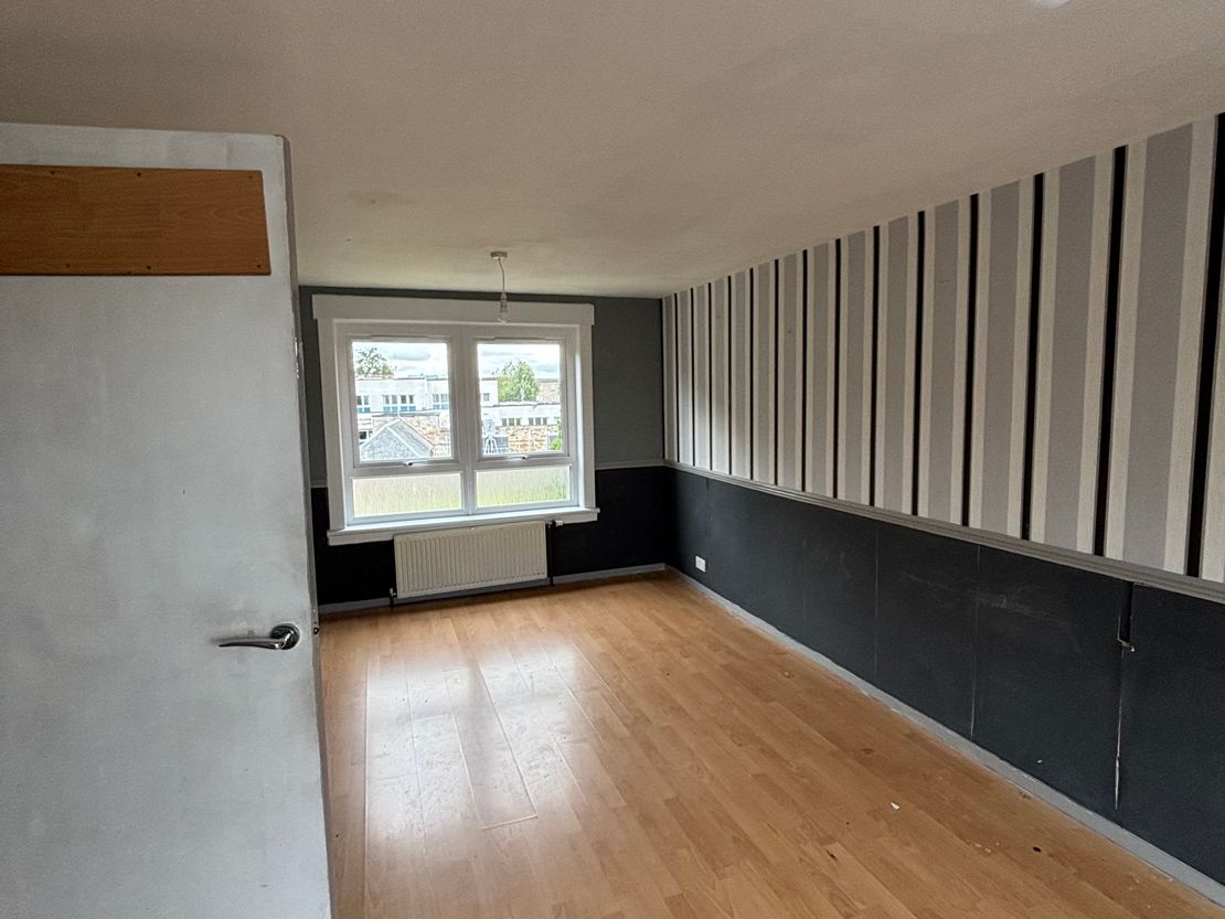 84 Ivanhoe Rise, Livingston, West Lothian, EH54 6JA
