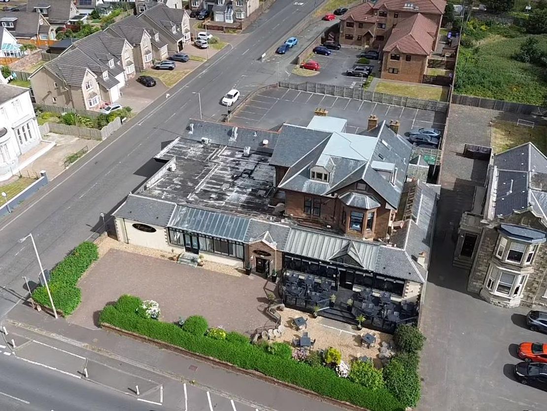 The Lauriston Hotel, 15 South Crescent Road, Ardrossan, North Ayrshire, KA22 8EA