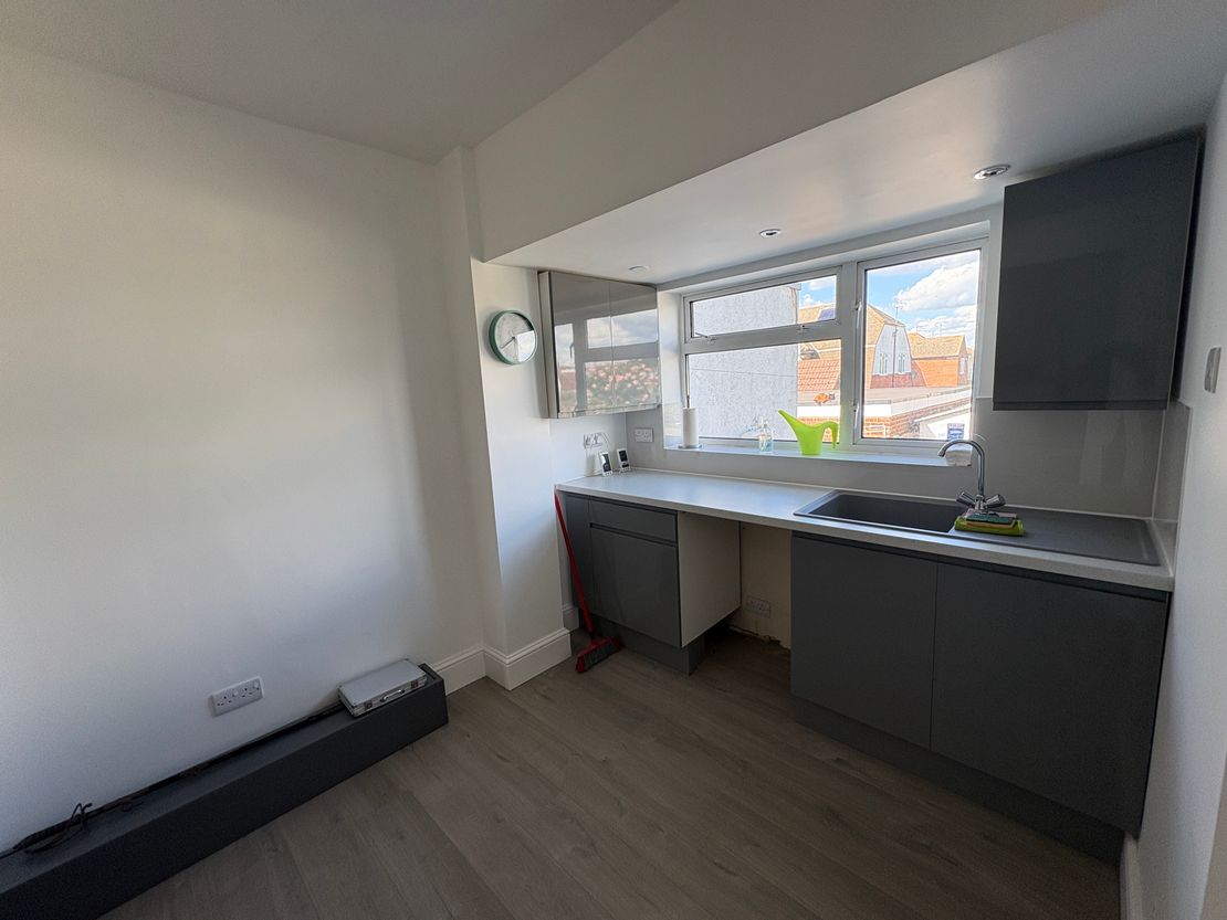 7 Ashley Road, Gillingham, Kent, ME8 6TT