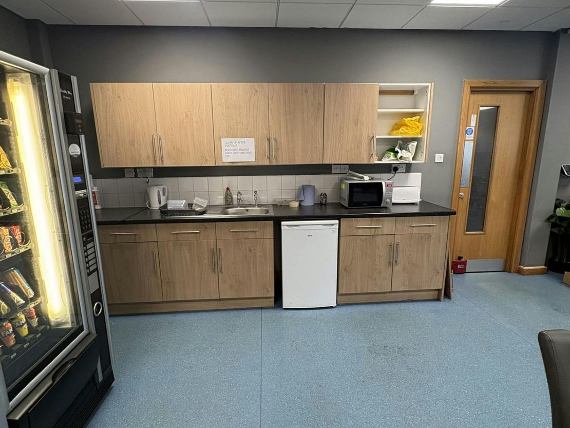 Unit J2, Lowfields Way, Elland, HX5 9DA