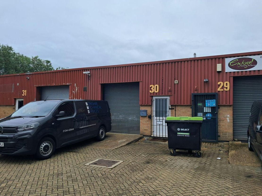 Unit 30, Longshot Industrial Estate, Longshot Lane, Bracknell, RG12 1RL