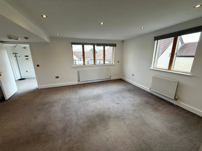 Property Image for 3 Bakery Court, London End, Beaconsfield, Buckinghamshire, HP9 2FN