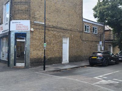 Property Image for Charlton Rd, London SE3 8TT