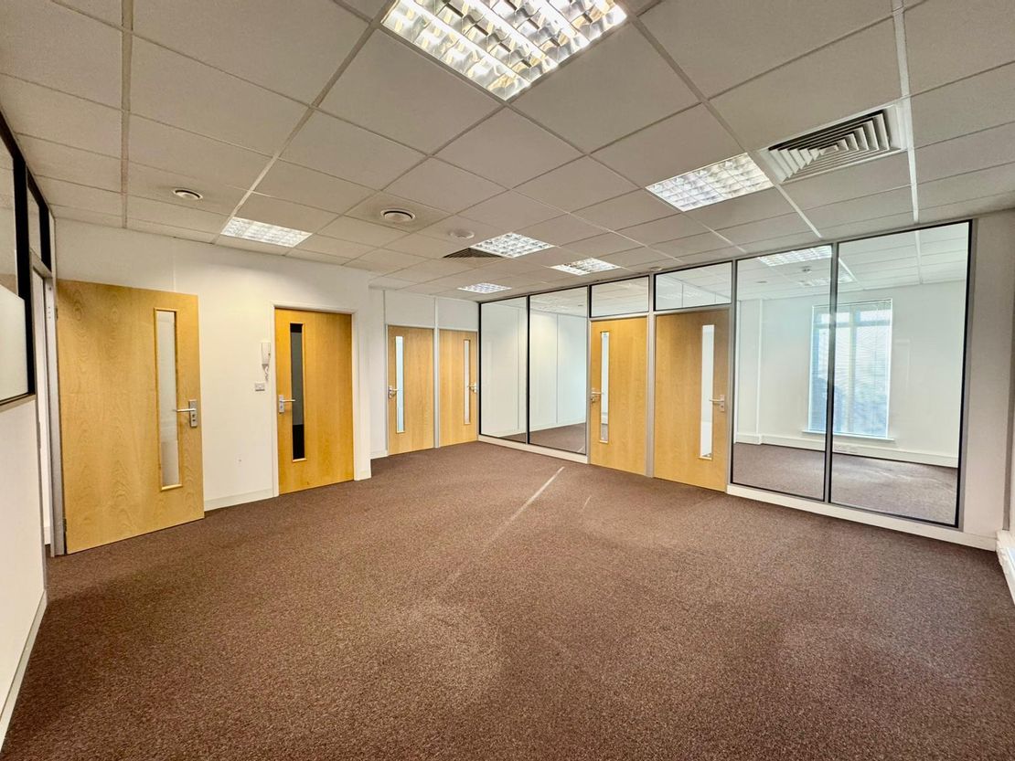 9 Shirwell Crescent, Furzton, Milton Keynes, Buckinghamshire, MK4 1GA