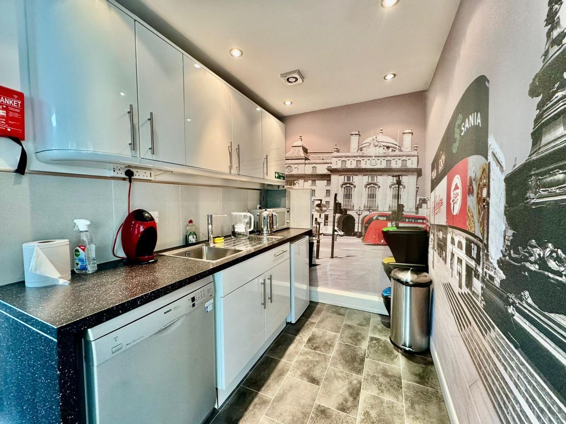 9 Shirwell Crescent, Furzton, Milton Keynes, Buckinghamshire, MK4 1GA