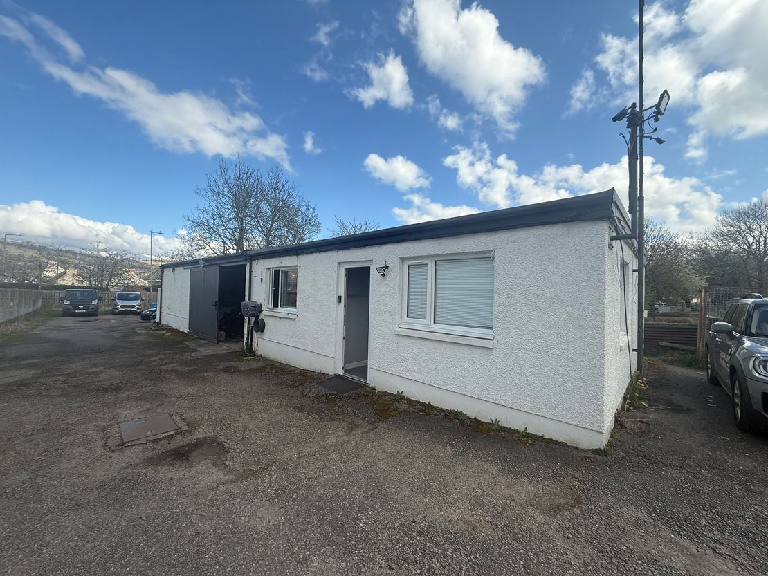 Workshop/Office/Yard, Caberfeidh Avenue, Dingwall, IV15 9TD