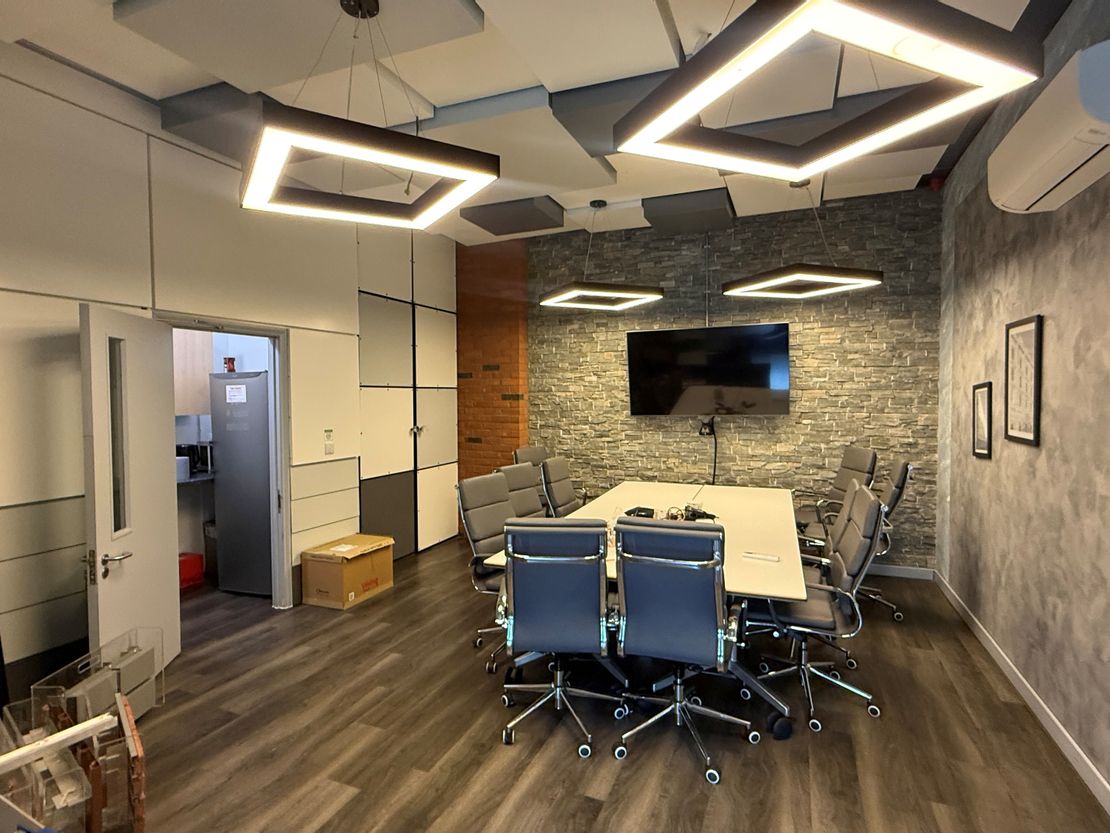 Unit 3, Devonshire Business Centre, Cranborne Road, Potters Bar, Hertfordshire, EN6 3JR