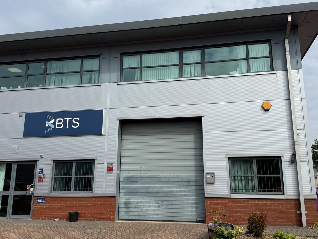 Unit 3, Devonshire Business Centre, Cranborne Road, Potters Bar, Hertfordshire, EN6 3JR